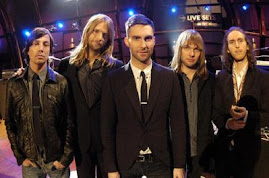 I'M MAROON5HOLIC