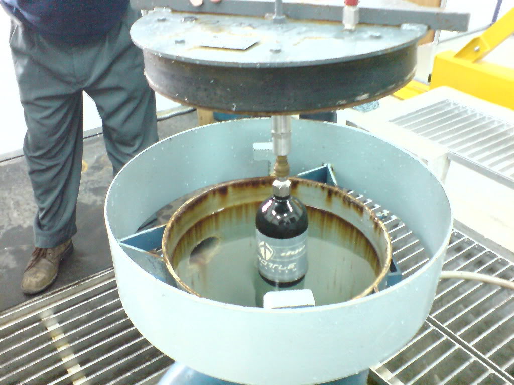 Villain Paintball Hydro Test your Paintball Tanks