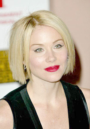 [christina-applegate-critics-choice-awards-6.jpg]