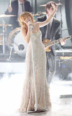 Miley Cyrus Performing American Idol Pictures