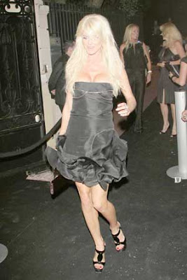 Victoria Silvstedt DSquared2 Grand Opening Party Pics