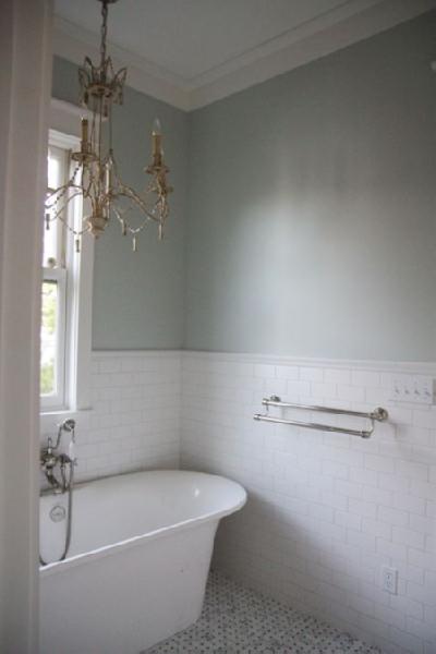 Bathroom White Tile