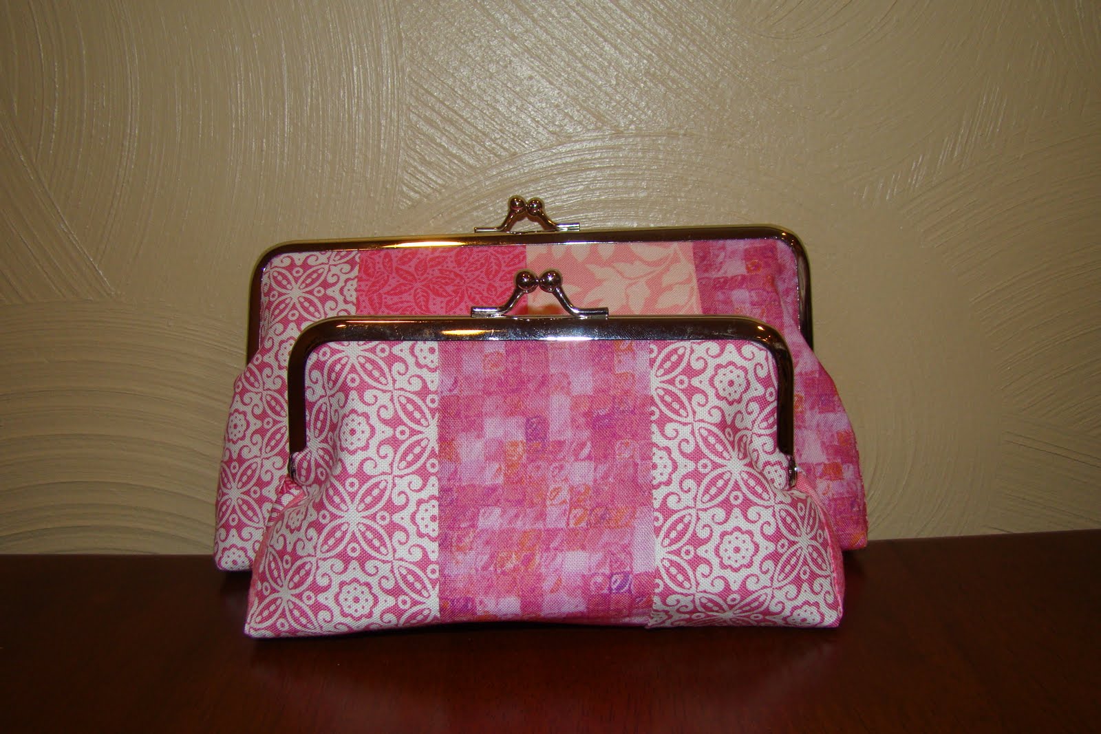 SewCraftyJess Fun with Purse frames