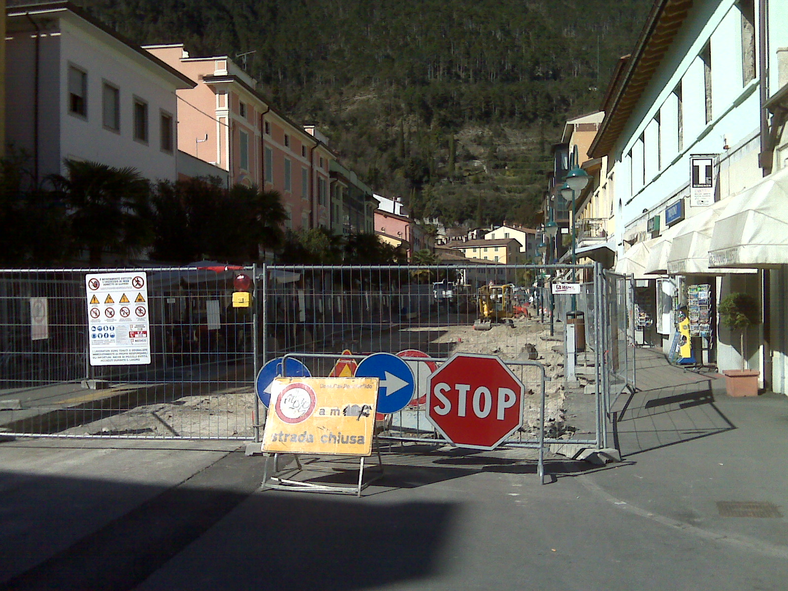 [=?utf-8?B?SU1HMDAxOTAuanBn?=-771530]