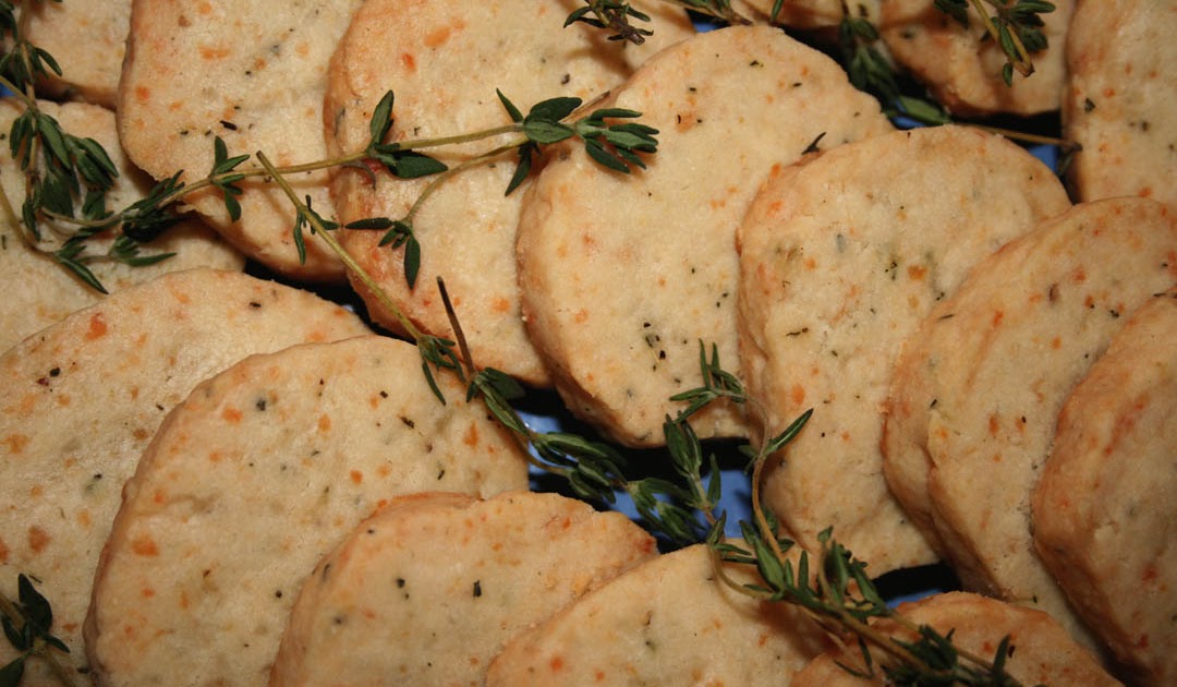 CALVINE Ina Garten's Parmesan Crackers