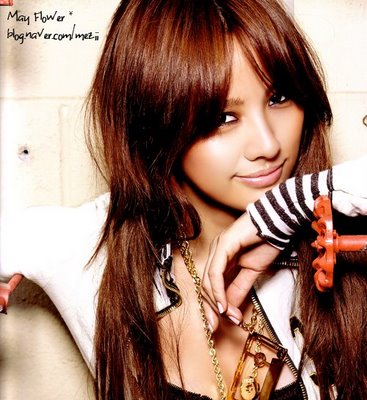 [lee+hyori1.jpg]