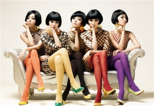 [wondergirls.jpg]