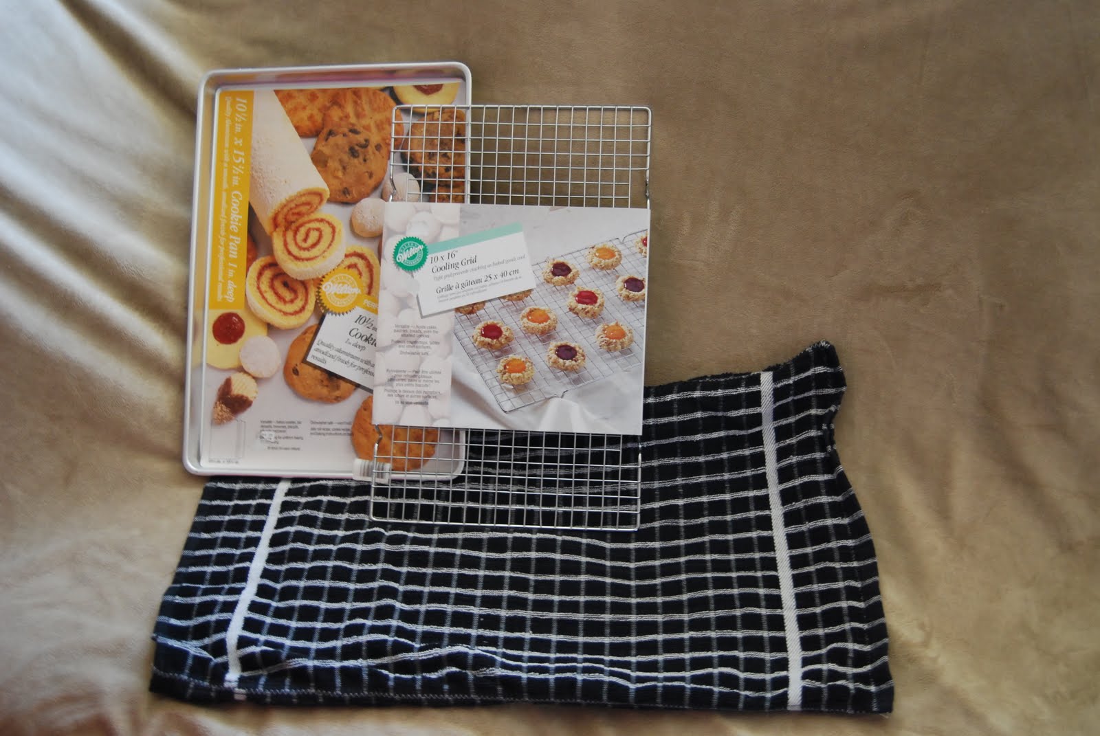 Dejunking My Junk Jelly Roll Pan and Cooling Rack 10