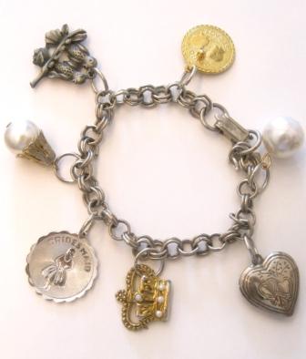[Wedding+Charm+Bracelet.JPG]