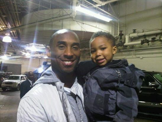 [kobe+bryant+lakers+nate+robinson+jr+knicks2.jpg]