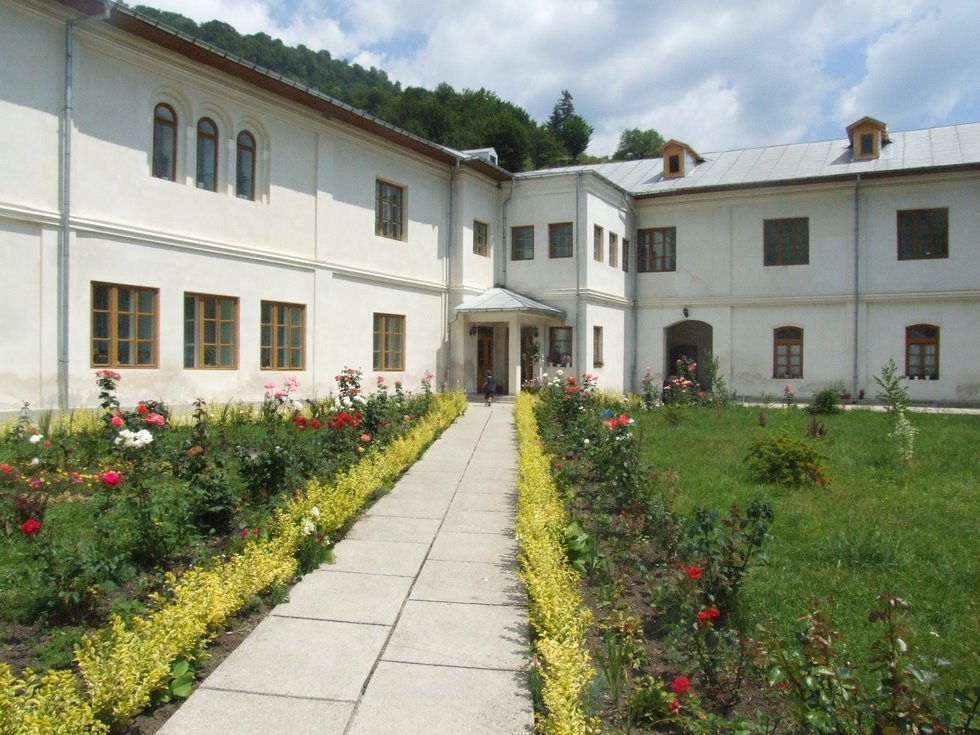 [DSCF9094.jpg]