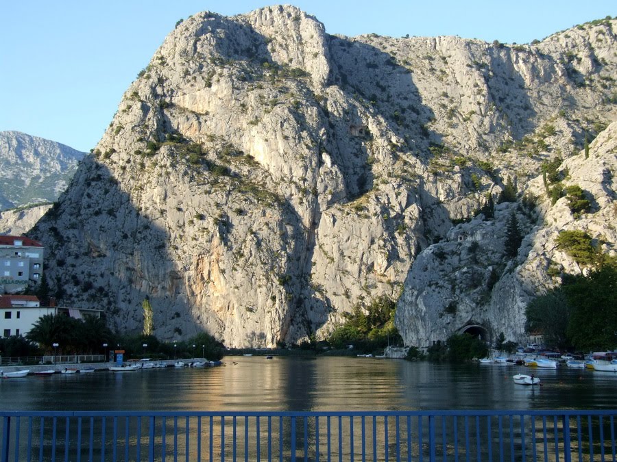 [DSCF3389.jpg]