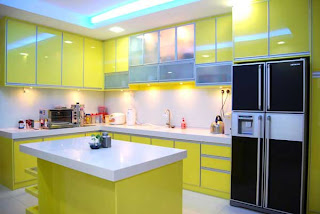 yellow kitchen cabinets