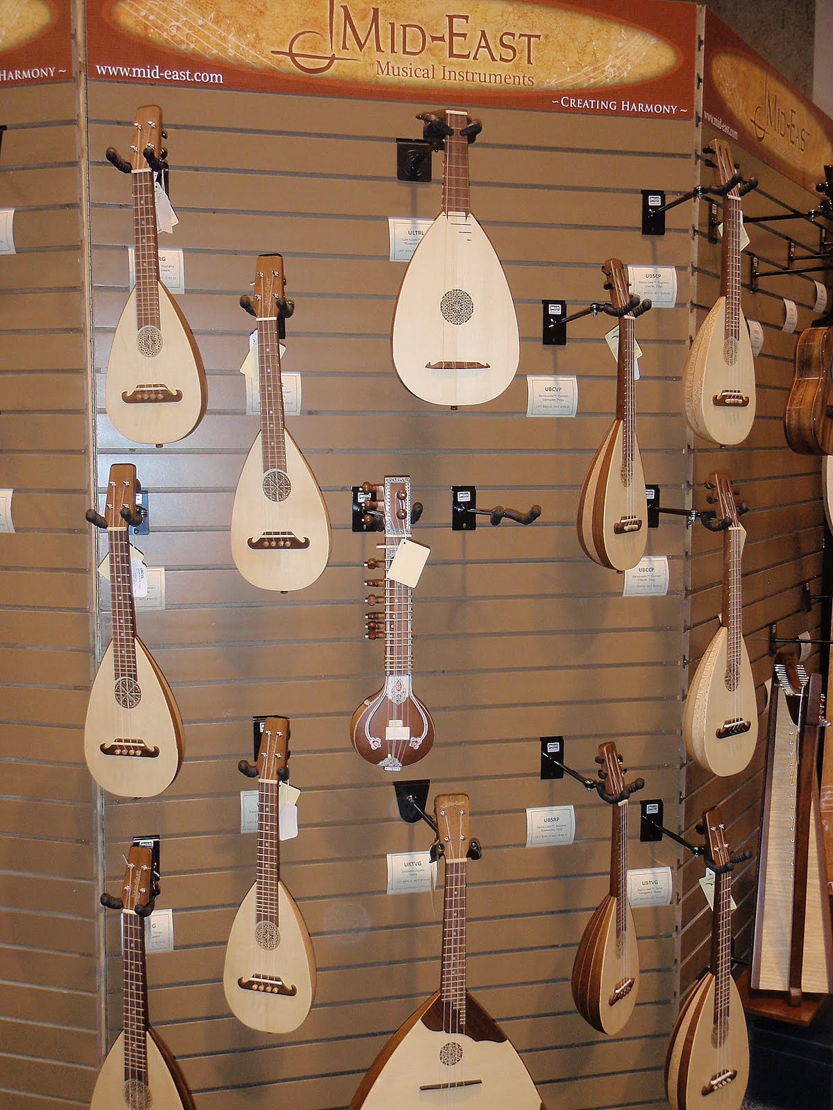 [NAMM+show+090.JPG]