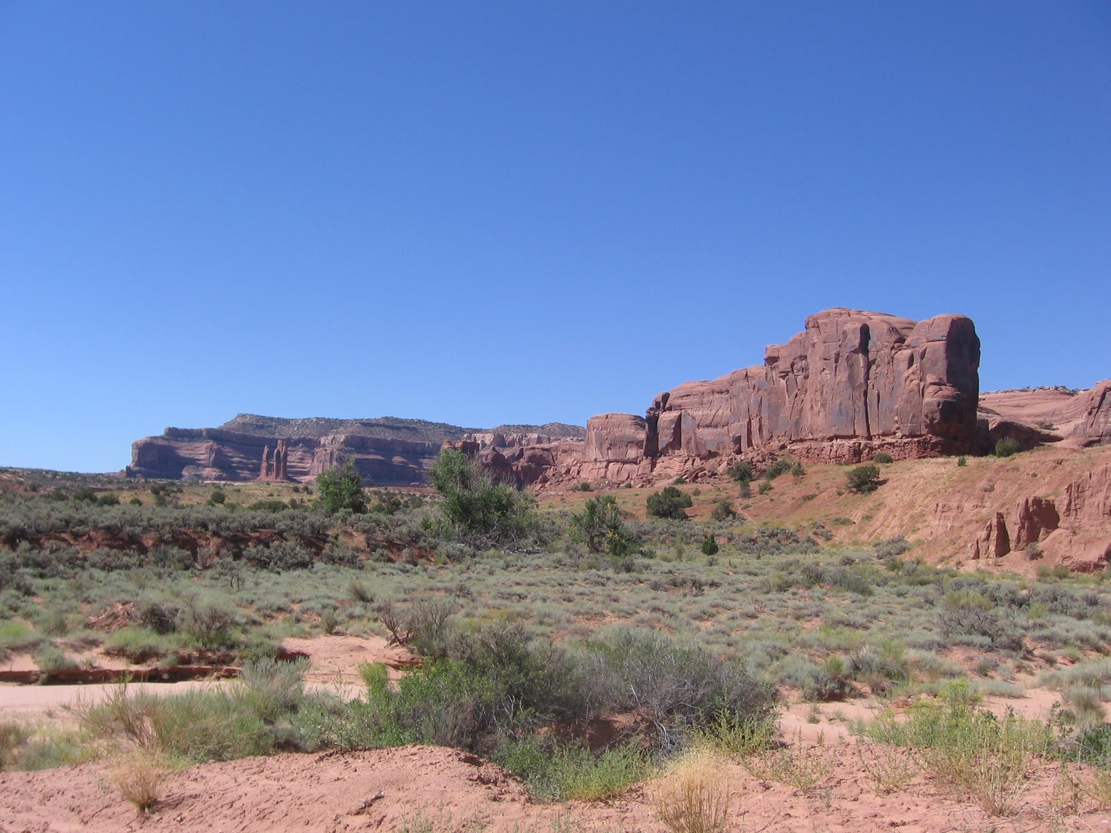 Four Corners HikesArches National Park Lower Monitor and Merrimac