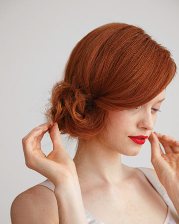 tutorial on how to create Chignon How To. tutorial on how to create