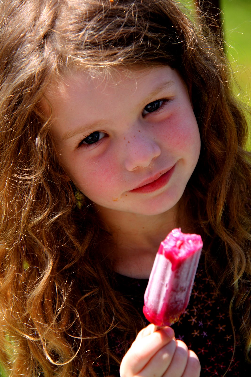 [Emma+and+popsicle+2.jpg]