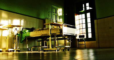 Photo of a hosspital bed