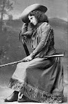 ANNIE OAKLEY