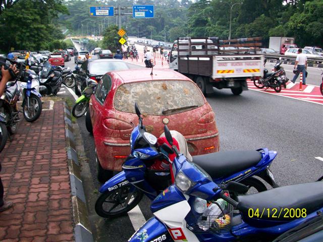 [CIMB+003+(Small).jpg]