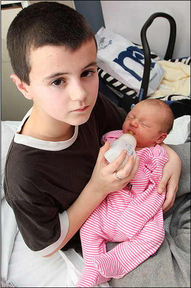 Second youngest father is a Alfie Patten is father at 13.became a father 