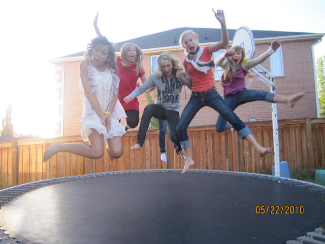 jumpin on the tramp.