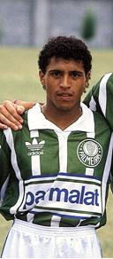 Тарханов: "Спартак" мог купить Роберто Карлоса за $ 500 тыс.