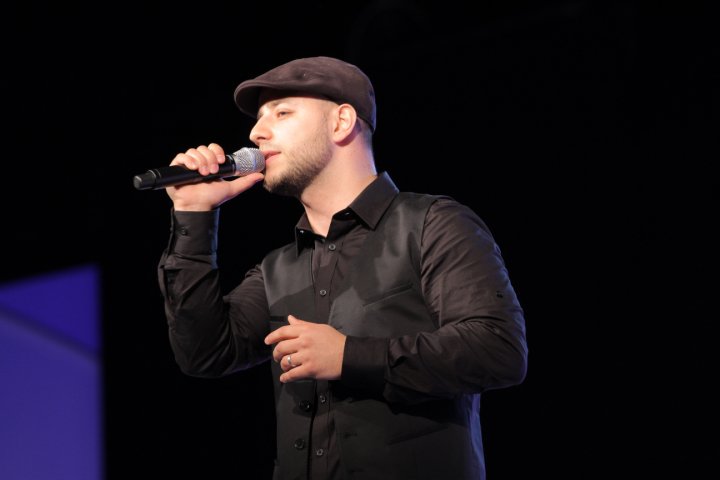 maher zain lagu indonesia