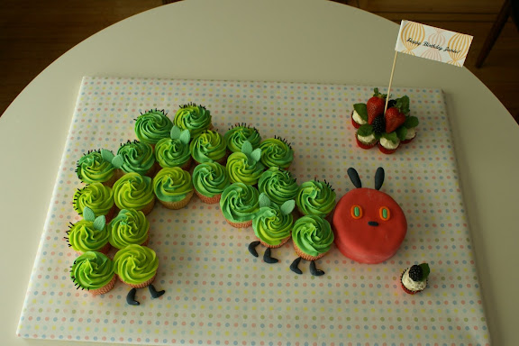 very hungry caterpillar cake cupcakes by coco cake land