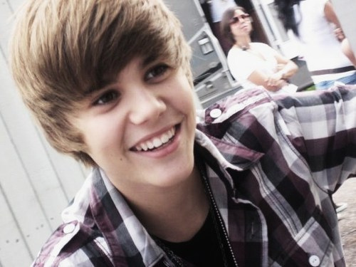 justin bieber images for backgrounds. justin bieber wallpaper for