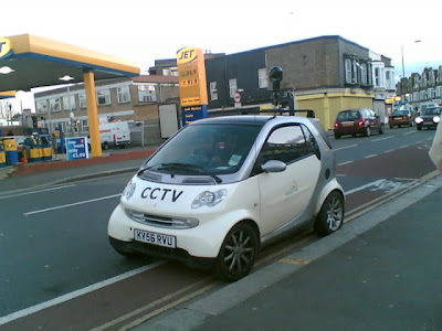 Photo of CCTV Smart car parked on doiuble yellow lines!