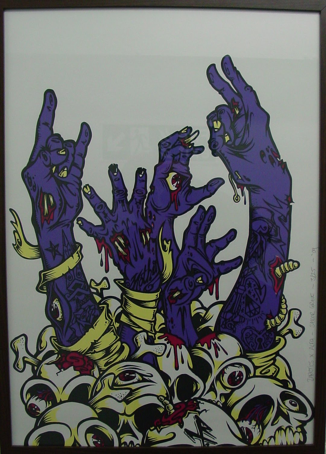 [Sailor+Grave+Purple.jpg]