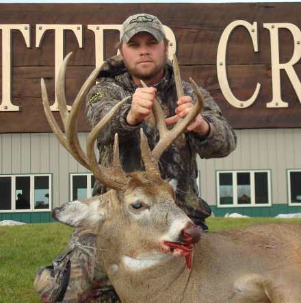 Here is a pic of the buck Luke