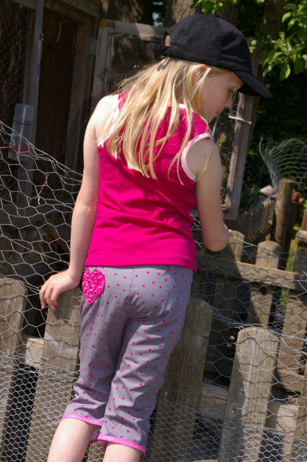 [Ivy+Herzchen+128+hinten.JPG]