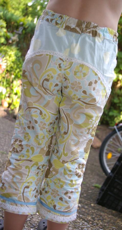 [Lieblingshose+hinten.JPG]