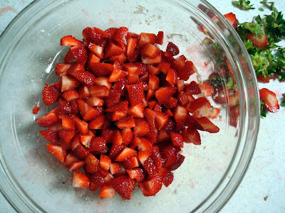 Fresh Strawberry Yogurt Cake - Step 2