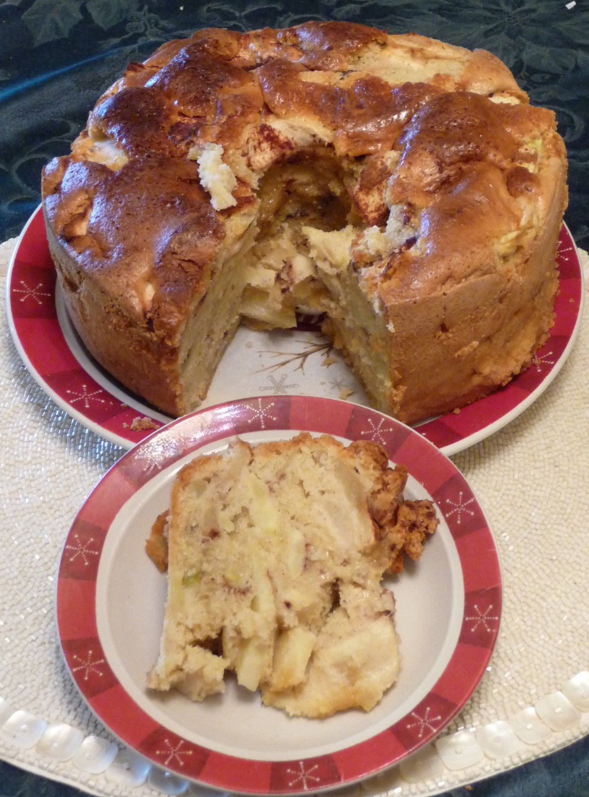 [AppleCake.JPG]