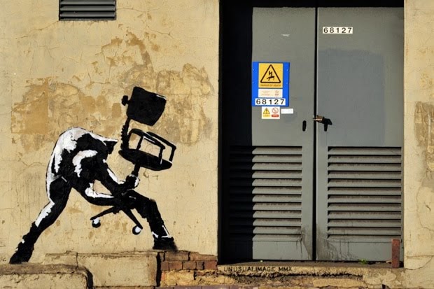 Banksy was warned about website flaw before NFT hack scam - BBC News