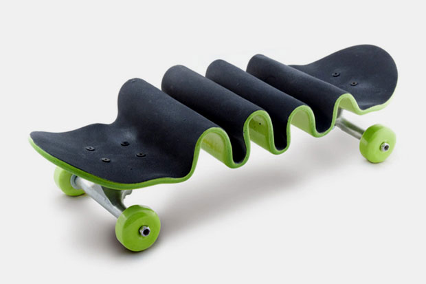 Tony Hawk Skateboard for beginner and professional skaters - Slime Plane