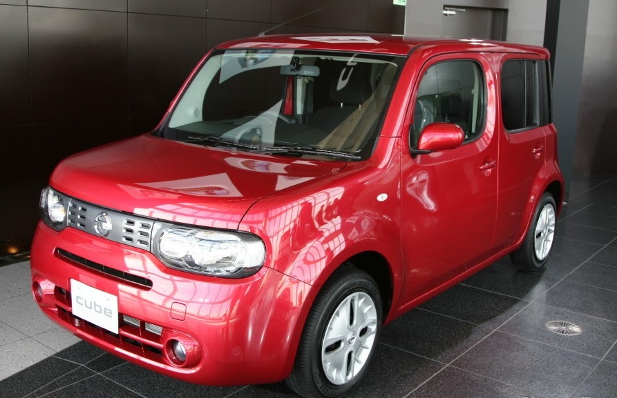 日本自動車デザインコーナー 「Japanese Car Design Corner」 Nissan Cube The Japanese