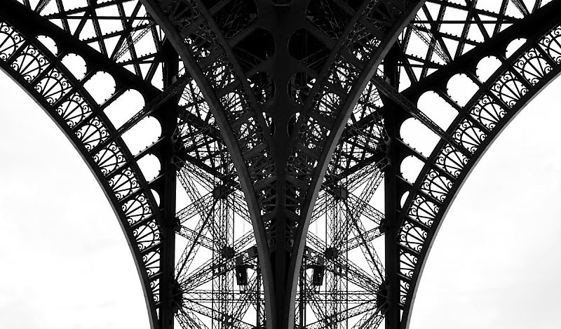 Eiffel Tower; click for previous post