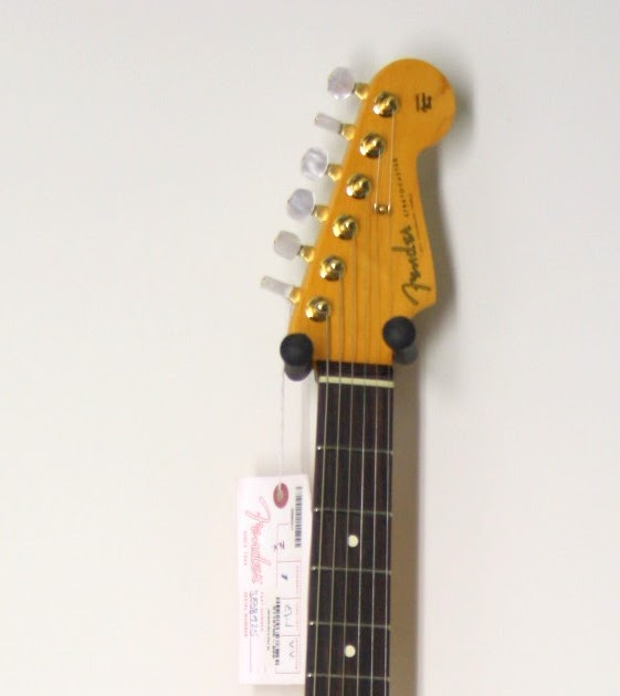 Beautiful Guitar Collection PRS, Fender, Gibson Fender John Mayer