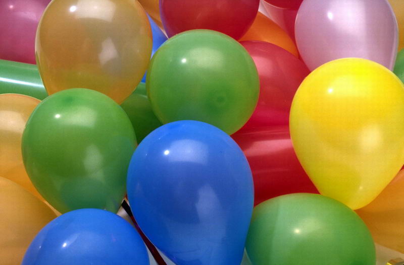 [globos+de+colores.jpg]