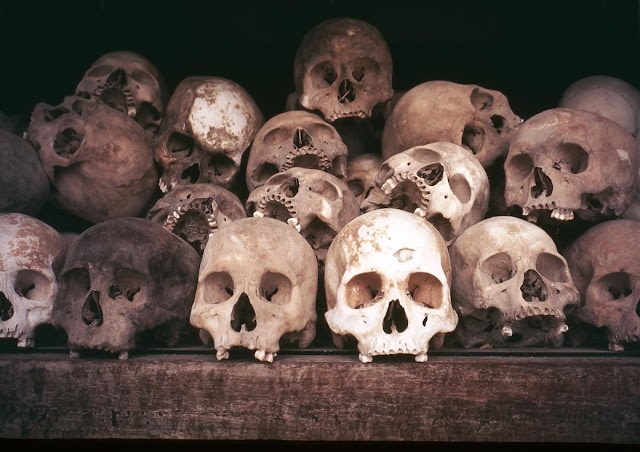 කෙමරූජ් භිෂණය (4) : කාම්බෝජයේ කොමුනිස්ට් විප්ලවය