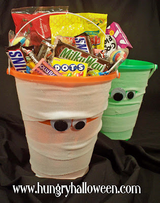 LAVORETTI PER HALLOWEEN Halloween+craft+mummy+bucket