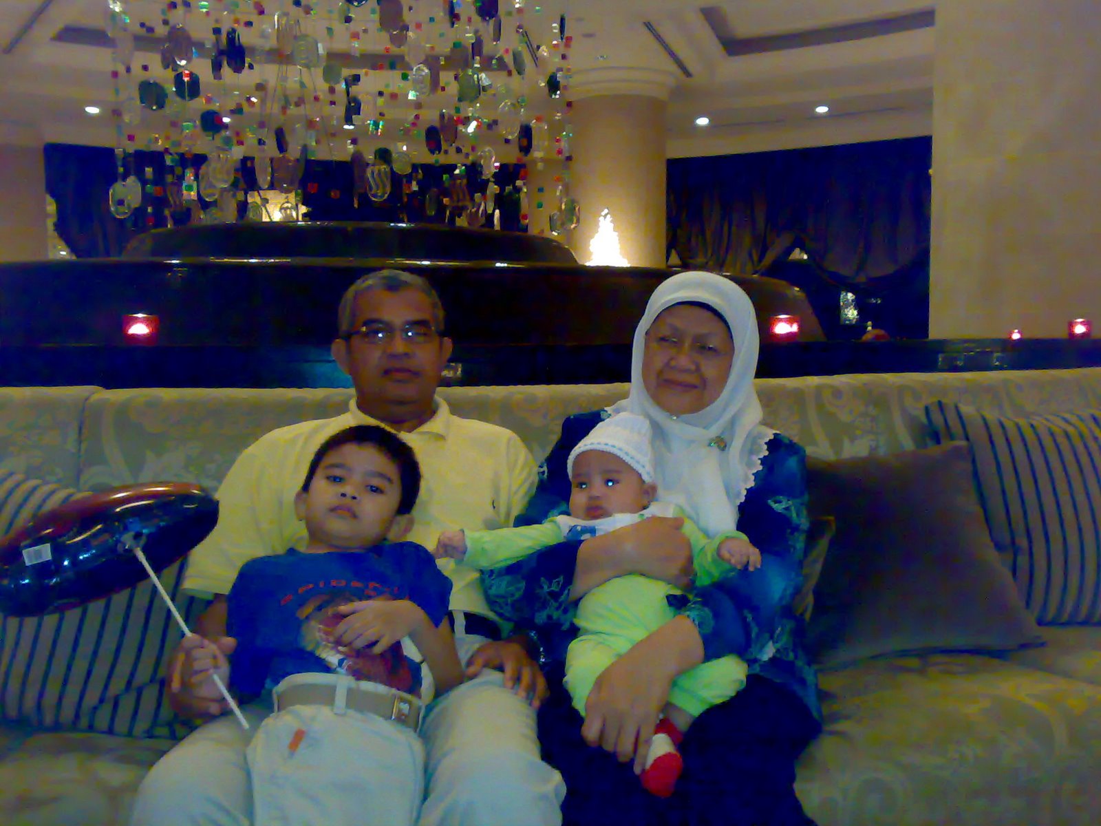 [09122007078.jpg]