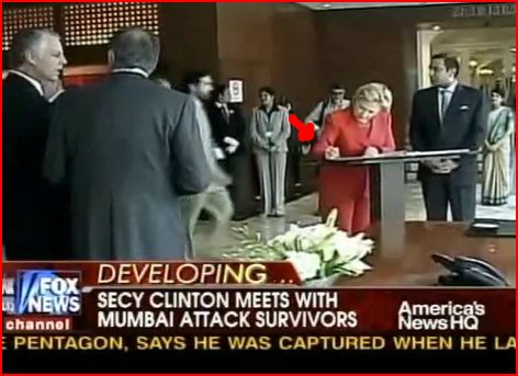 [hillaryelbownew.JPG]