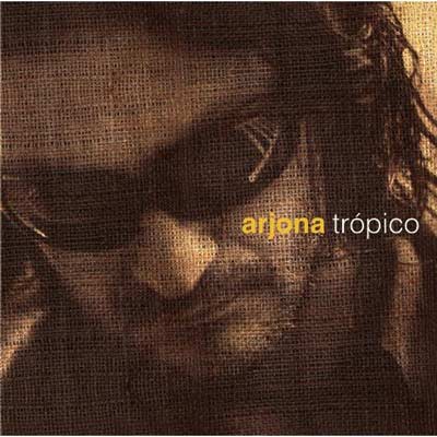 Ricardo-Arjona---Arjona-Tr%C3%B3pico-(2009).jpg