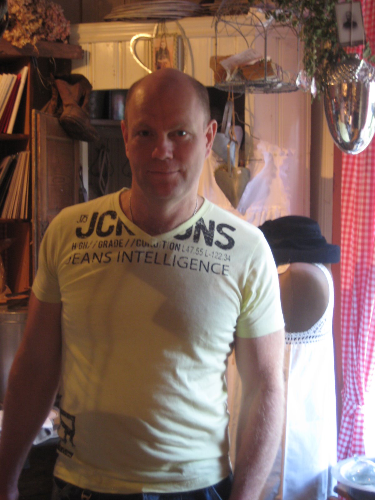 [IMG_4911.JPG]