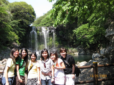 Chonjiyon Waterfall